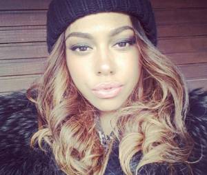 Secret Story 6 : Ginie teste le blond