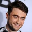  Daniel Radcliffe souriant sur le tapis rouge des Tony Awards 2014 