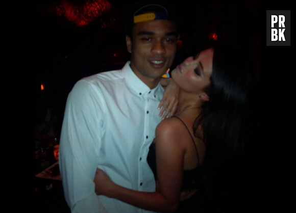 Selena Gomez proche de l'acteur Tanz Watson en soirée