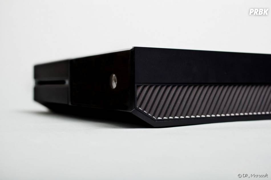  La Xbox One sans Kinect est vendue 399&amp;euro; depuis juin 2014 