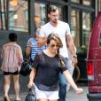 Lea Michele et Matthew Paetz en balade à New York le 23 juillet 2014