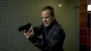 24 heures chrono : Kiefer Sutherland violemment taclé par Freddie Prinze Jr