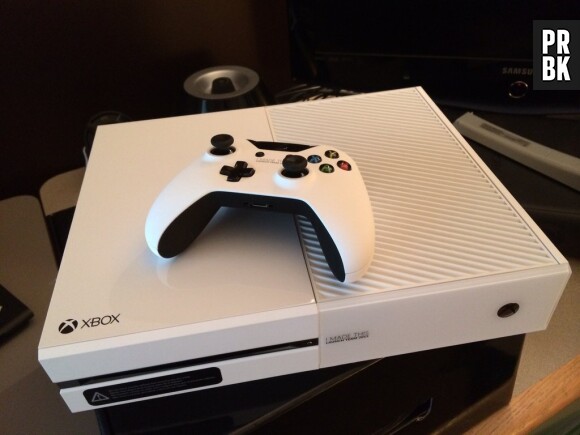 Xbox One blanche : une arrivée dans nos rayons serait prévue
