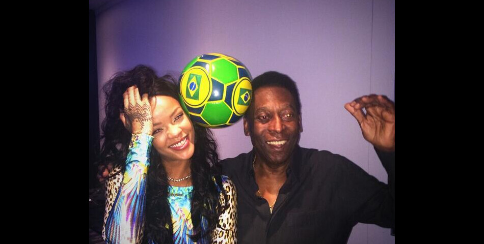  Rihanna et Pelé avant la finale du Mondial 2014 au Brésil 