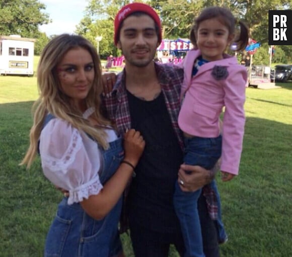 Zayn Malik aux côtés de sa cousine Arshiya et de Perrie Edwards, en juillet 2014 sur Instagram