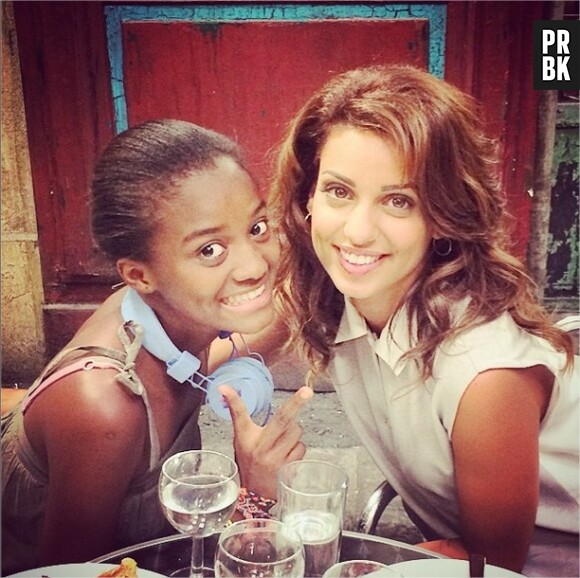 Tal et Tia Diagne sur le tournage d'un épisode de Plus Belle La Vie pour France 3, en juillet 2014