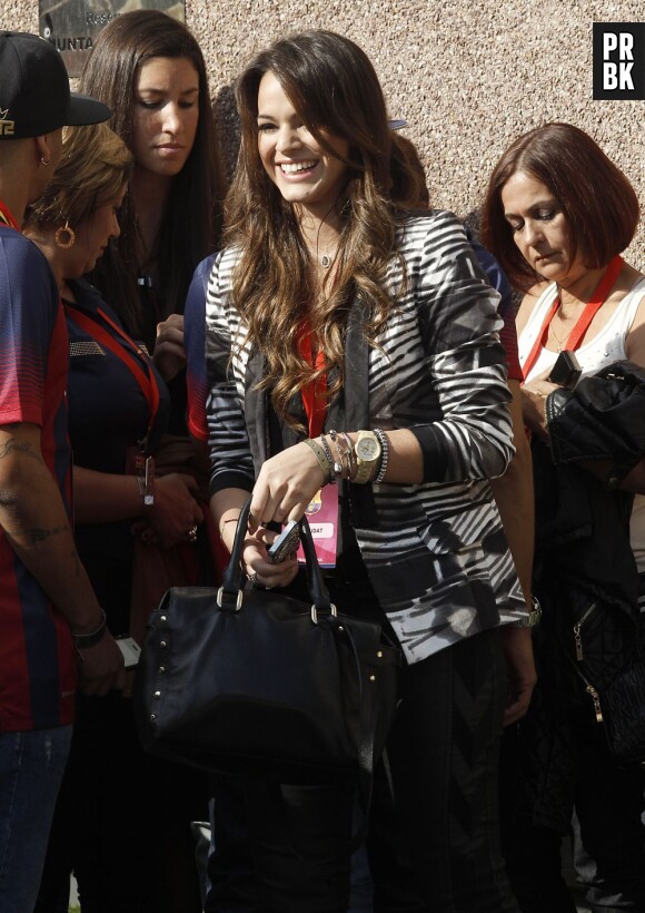 Bruna Marquezine à Barcelone en juin 2013 pour soutenir Neymar