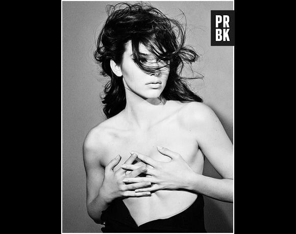 Kendall Jenner topless pour le magazine Interview