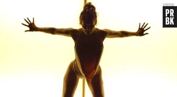 Jennifer Lopez hot dans le clip de Booty