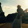 Beyoncé : sa fille Blue Ivy devant la Tour Eiffel, en octobre 2014 à Paris