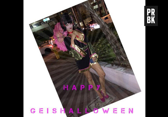 Audrey (Secret Story 6) en geisha pour Halloween