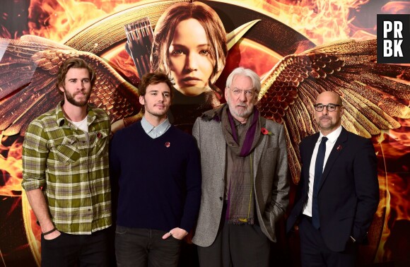 Hunger Games 3 : l'équipe du film (Liam Hemsworth, Sam Claflin, Donald Sutherland et Stanley Tucci) durant un photocall à Londres (9 novembre 2014)