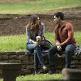 The Vampire Diaries saison 6, épisode 7 : Elena (Nina Dobrev) et Liam sur une photo