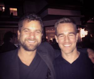 Joshua Jackson et  James Van Der Beek se retrouvent en soirée