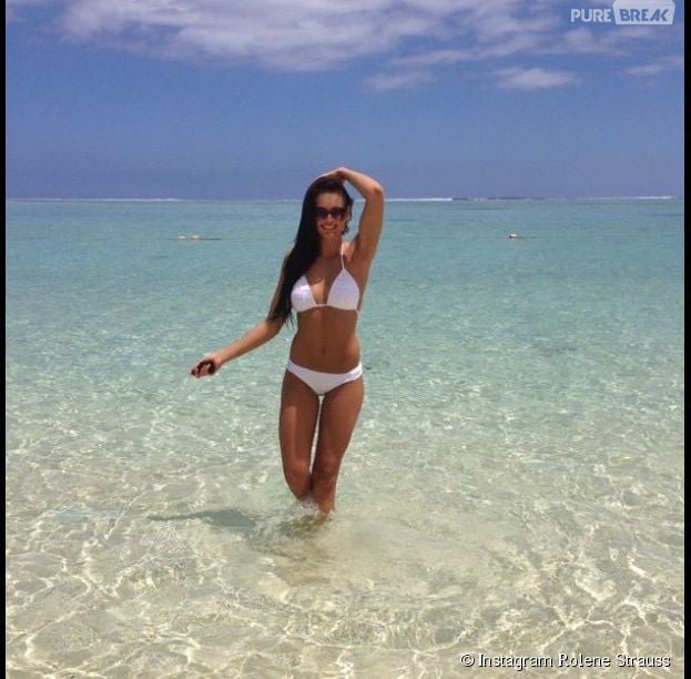 Rolene Strauss (Miss Monde 2014) en bikini sur Instagram