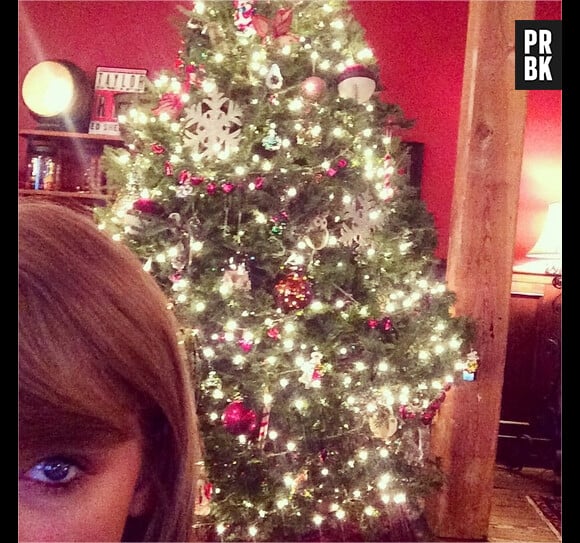 Taylor Swift dévoile son sapin de Noël