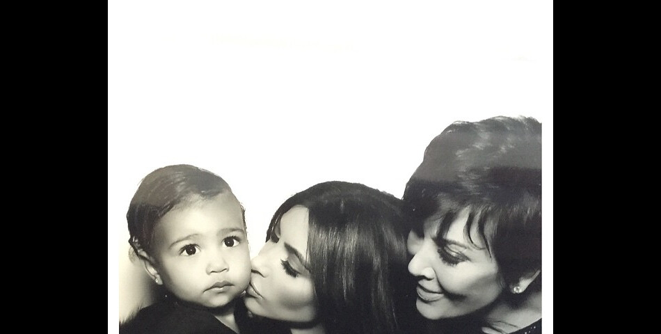  Kim Kardashian avec North et Kris Jenner sur Instagram, le 27 d&amp;eacute;cembre 2014 