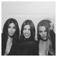  Kim, Klhoe et Kourtney Kardashian sur Instagram, le 27 d&eacute;cembre 2014 