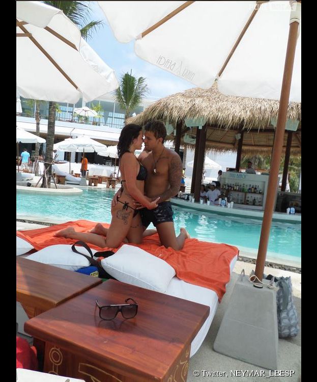 Kelly Helard (Les Anges 6) et Neymar : mariage à Las Vegas devant les caméras de Hot Vidéo