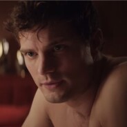 Fifty Shades of Grey : Jamie Dornan sexy et torse-nu dans un nouvel extrait