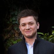 Taron Egerton : zoom sur le beau-gosse de Kingsman Services Secrets
