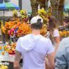 Les Marseillais en Thaïlande : les candidats découvrent un temple
