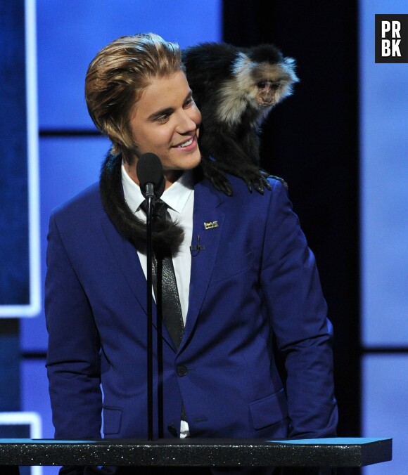 Justin Bieber sur la scène du Comedy Central Roast le 14 mars 2015