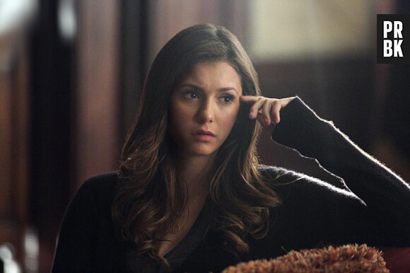 The Vampire Diaries saison 6 : Elena / Nina Dobrev s'en va, les fans en colère contre Julie Plec