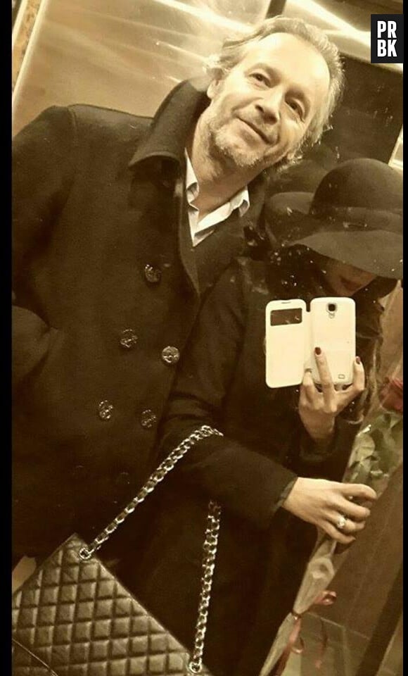 Jean-Michel Maire : selfie avec sa petite-amie Farah sur Facebook, en février 2015