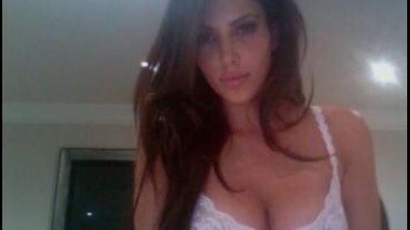 Kim Kardashian : photos sexy en lingerie pour la promotion de son livre Selfish
