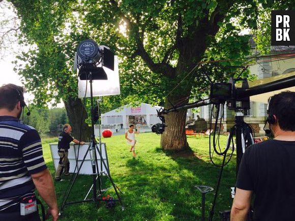 Le Meilleur Pâtissier : Faustine Bollaert pendant le tournage de la saison 4