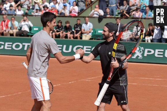 Cyril Hanouna et Novak Djokovic lors de la journée des enfants à Roland Garros, le 23 mai 2015