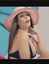  Kim (Les Marseillais) sexy en bikini dans le clip de sa chanson Sans Vous 