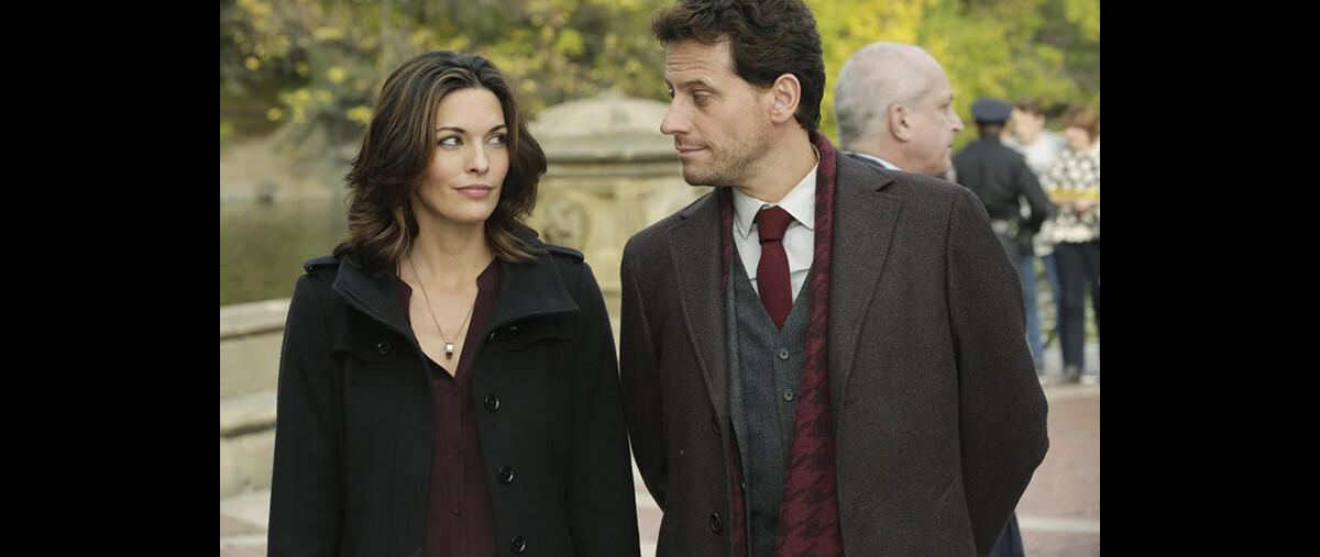 Photo : Forever saison 1 : Ioan Gruffudd et Alana de la Garza, les