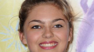 Louane Emera taclée par Michel Sardou : coup de gueule sévère en mode ronchon