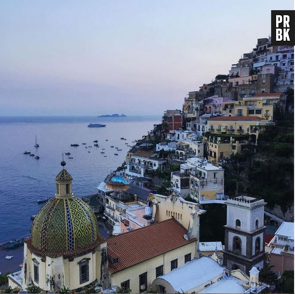 Emily Ratajkowski : vacances hot en Italie en juillet 2015