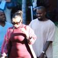  Kim Kardashian enceinte : elle a d&eacute;j&agrave; pris 9 kilos depuis le d&eacute;but de sa grossesse 