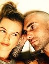 Adam Levine : le mari de Behati Prinsloo s'est rasé les cheveux