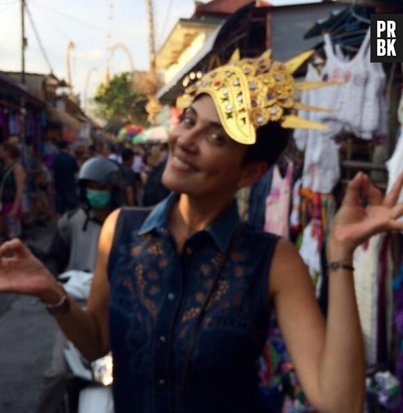 Cristina Cordula s'éclate dans les rues de Bali