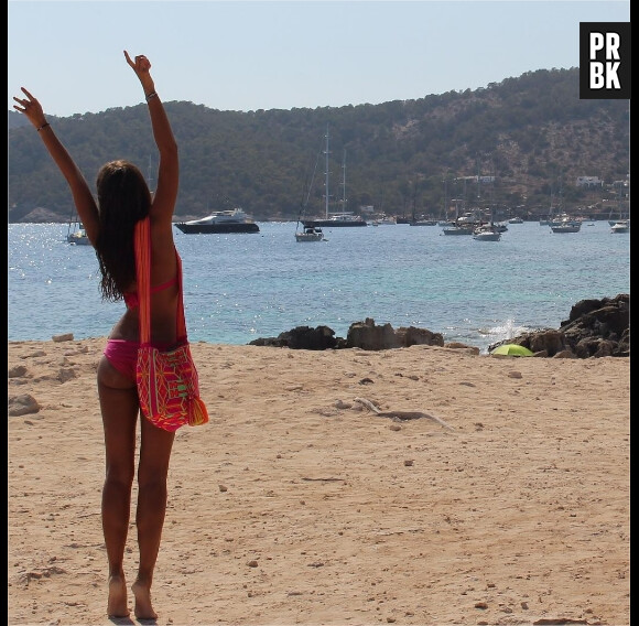 Malika Ménard : après Marseille, les vacances à Ibiza