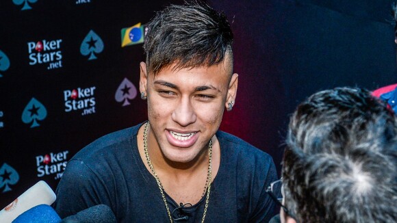 Neymar crâne rasé : sa nouvelle coupe en hommage à sa grand-mère