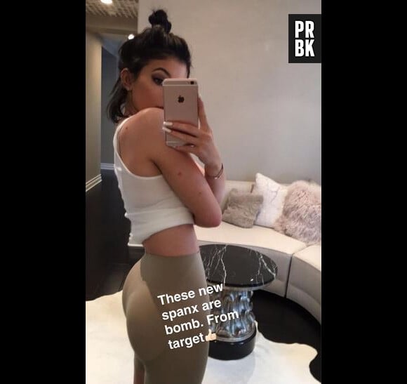 Kylie Jenner : une photo de ses fesses fait le buzz sur Snapchat