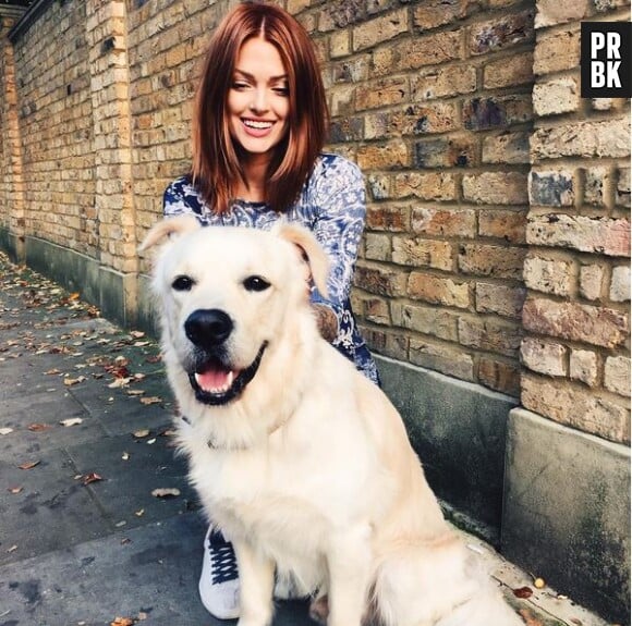 Caroline Receveur complice avec son chien Island sur Instagram