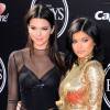 Kylie Jenner et Kendall Jenner : les deux soeurs sexy en guerre ?