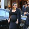 Kim Kardashian enceinte : plus 23,5 kilos pour la star