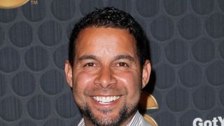 Jon Huertas (Castle) : 5 choses que vous ne saviez peut-être pas sur l'interprète d'Esposito