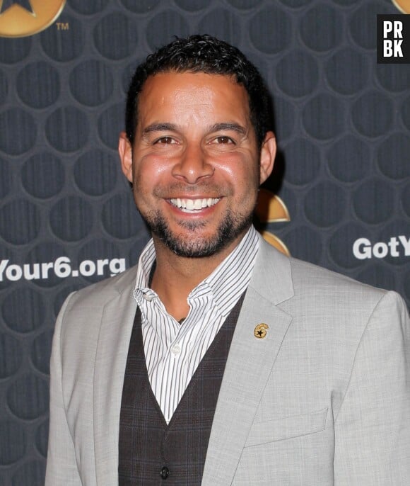 Jon Huertas (Castle) : 5 choses que vous ne saviez peut-être pas sur lui