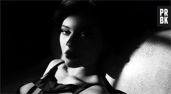 Kylie Jenner sexy pour une vidéo postée sur son application le 4 janvier 2016