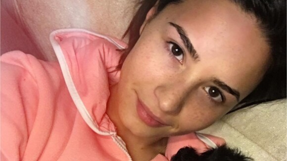 Demi Lovato : selfie sans maquillage et tendre avec son chien Batman