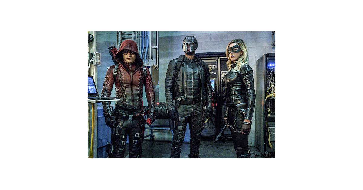 Arrow saison 4 : le retour très spécial de Roy se dévoile - Purebreak